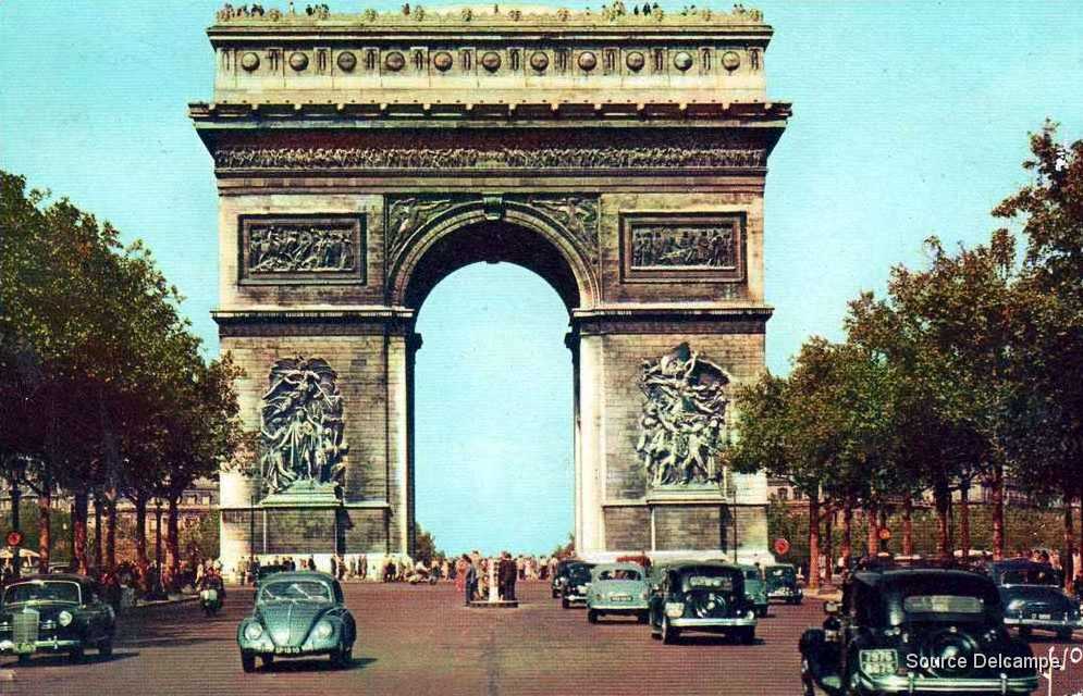 75 Paris Arc de Triomphe II.jpg